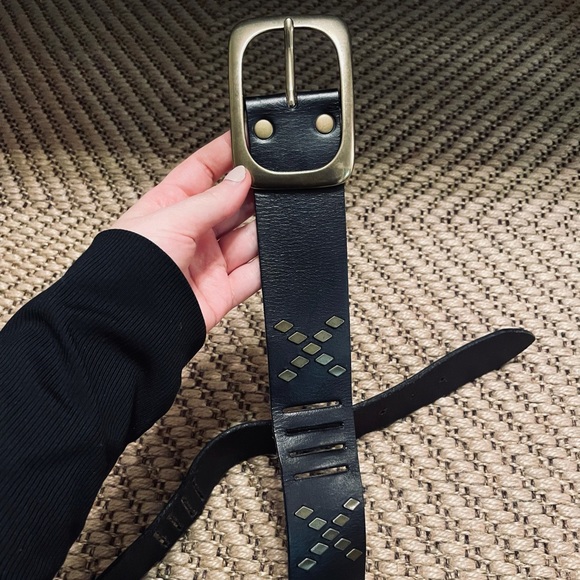 Linea Pelle Black Leather and Brass Belt - Picture 2 of 3